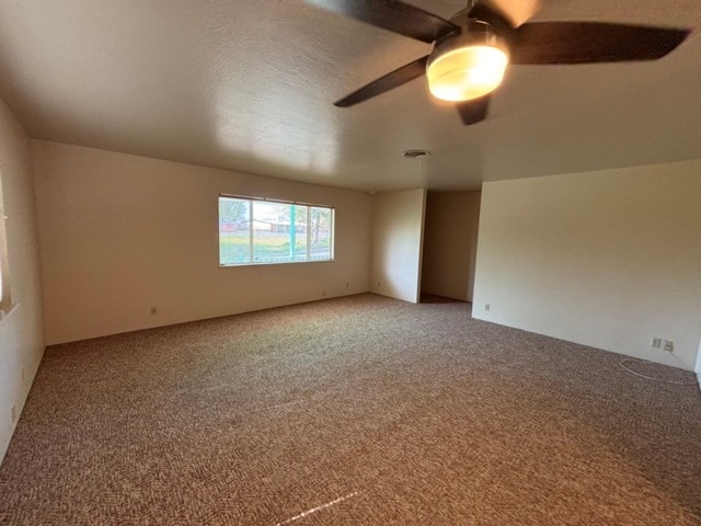 Building Photo - 2847 Moulton Dr