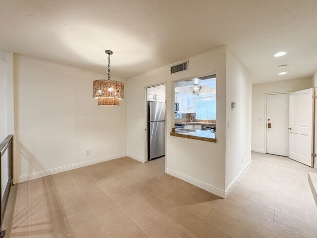 Foto del edificio - 880 Hilldale Ave