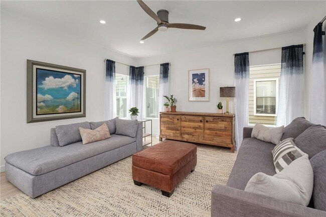 Foto del edificio - 1803 Bouldin Ave