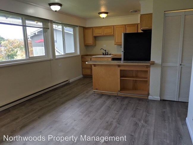 Foto del edificio - 2 br, 1 bath House - 1569 Garfield Place