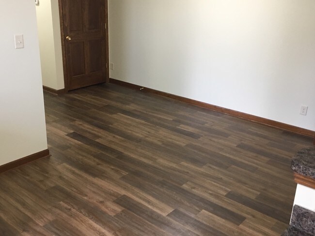 Foto del edificio - 201 N Colfax St