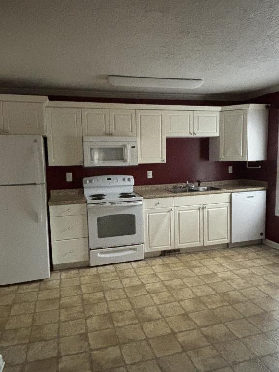 Foto del edificio - 1095 E Jackson St