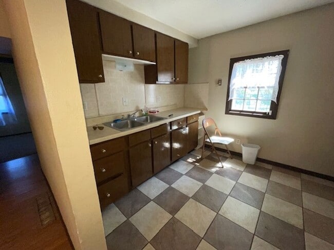 Foto del edificio - 1108 N Main Ave