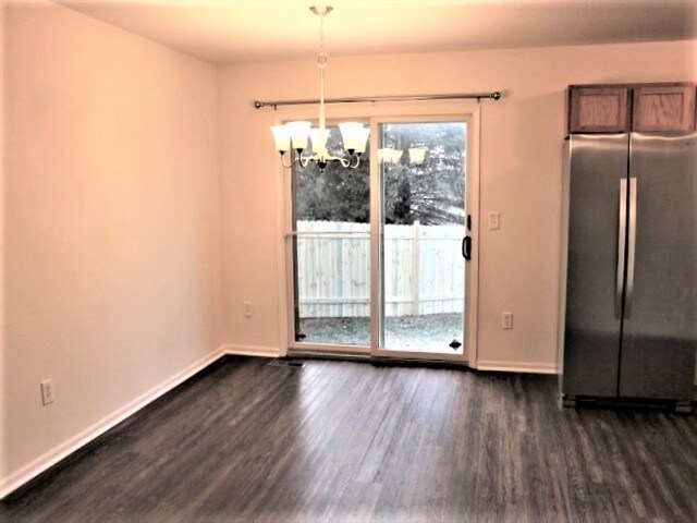 Building Photo - 4660 Dungannon Drive