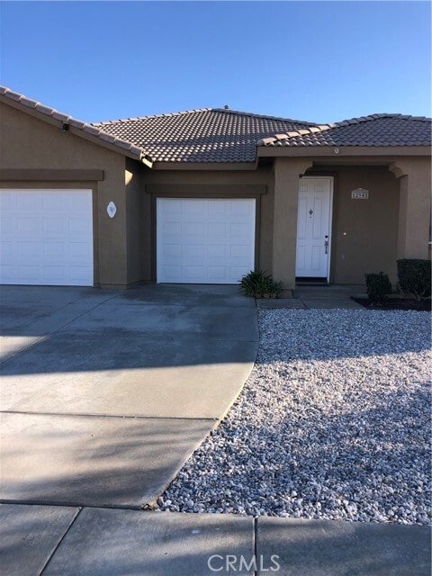 Building Photo - 12941 Rising Moon Way