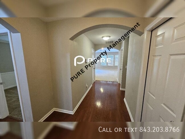 Building Photo - 126 Mayfield Dr