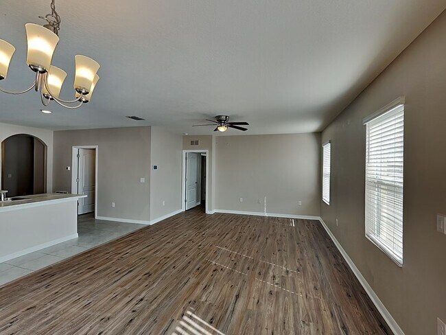 Building Photo - 361 Honey Bell Rd