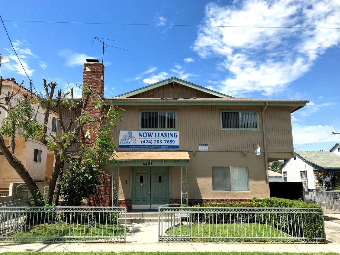 Primary Photo - 4441 W 134th St