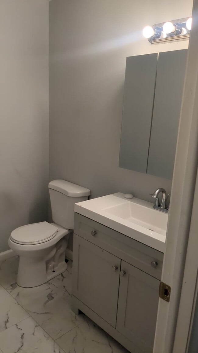 Foto del edificio - 1441 Broadway Blvd