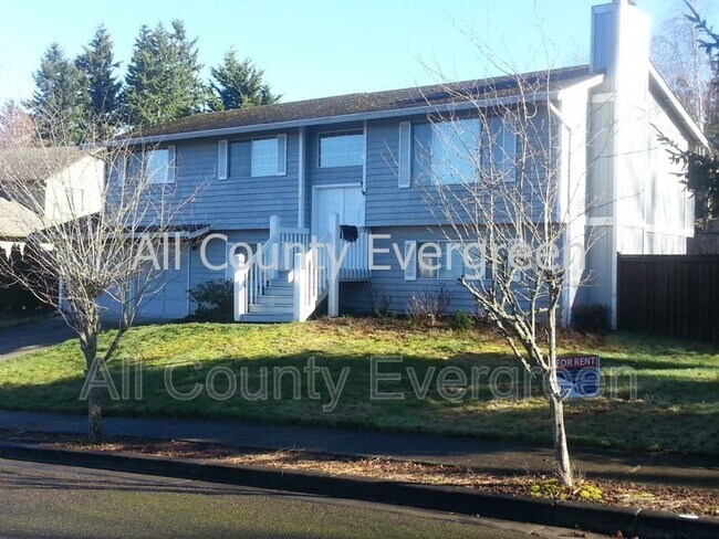 Building Photo - 3251 30th St SE
