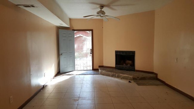 Building Photo - 1257 Bethsaida Rd