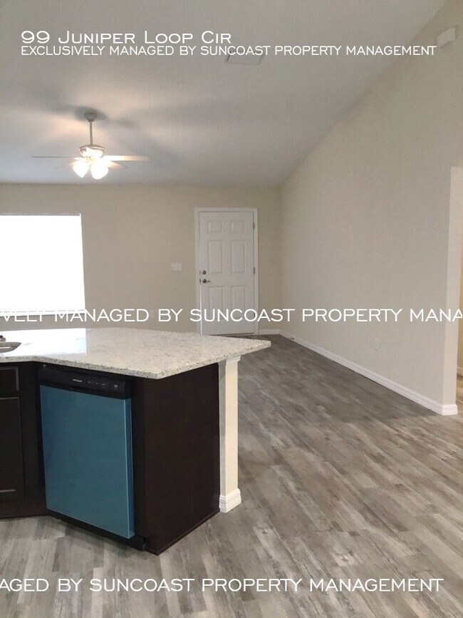 Foto del edificio - 99 Juniper Loop Cir