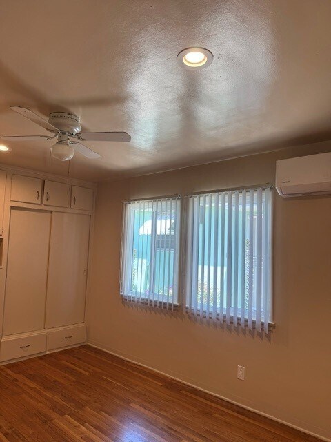 Dormitorio 1 - 2519 N Lincoln St