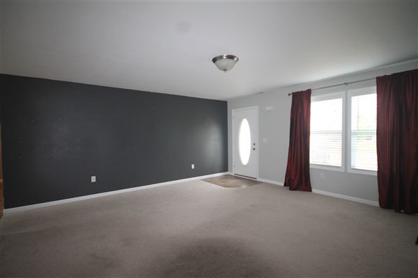 Building Photo - 6495 Avalon Dr SE