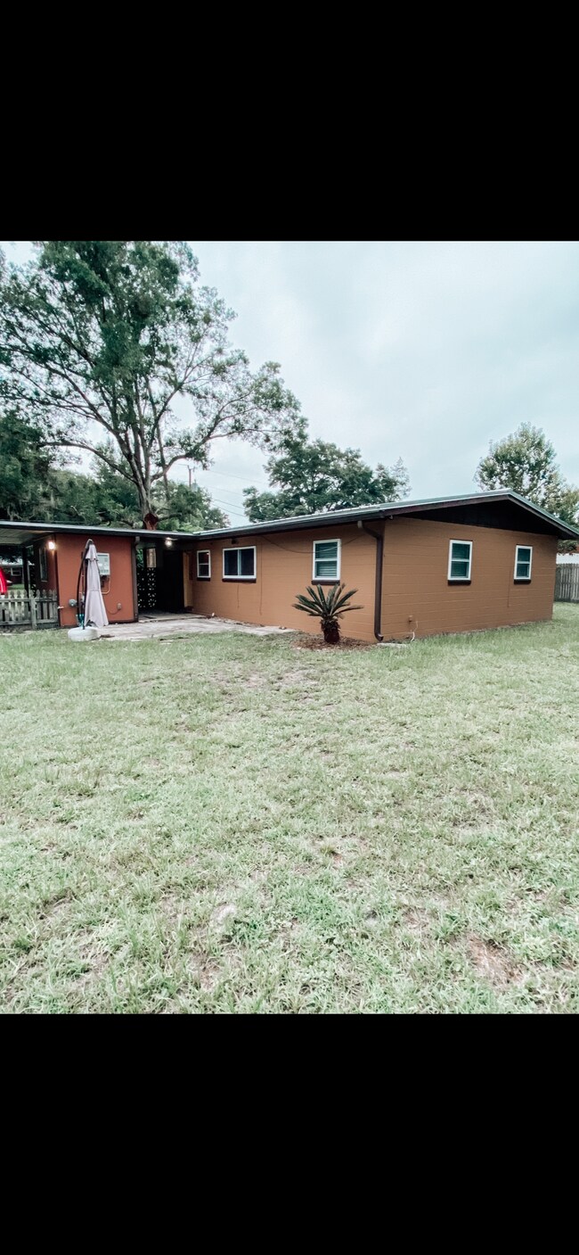 Building Photo - 107 Sunset Ln
