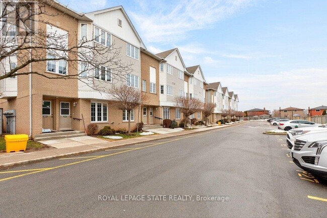 Building Photo - 511 Hwy 8