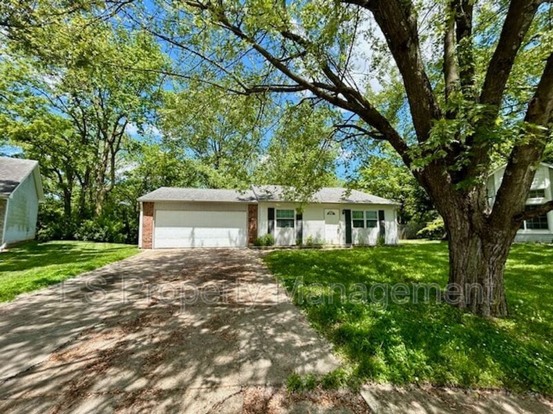Primary Photo - 5814 La Fleur Ct