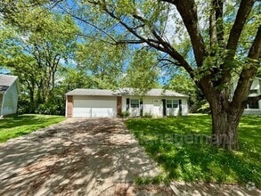 Building Photo - 5814 La Fleur Ct