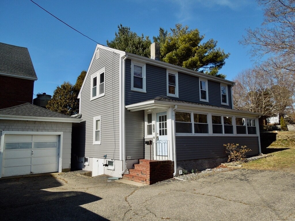 Foto principal - 301R Court St