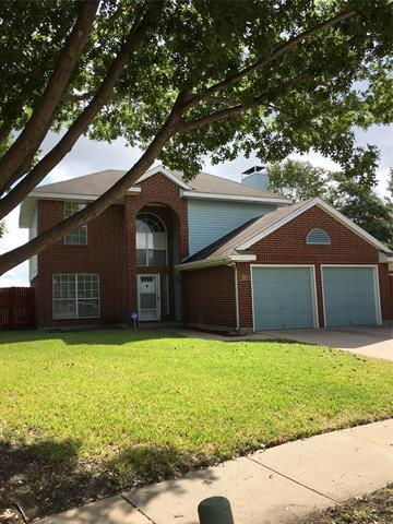 Building Photo - 1507 Lakeshore Dr