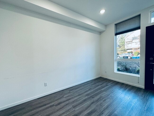 Foto del edificio - 2045 NW 63rd St