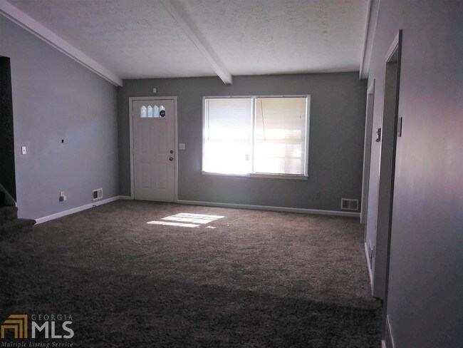 Foto del edificio - 1615 Cherry Hill Ct SW