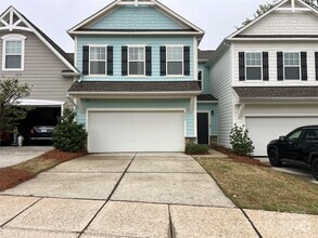 Building Photo - 8637 River Ridge Dr