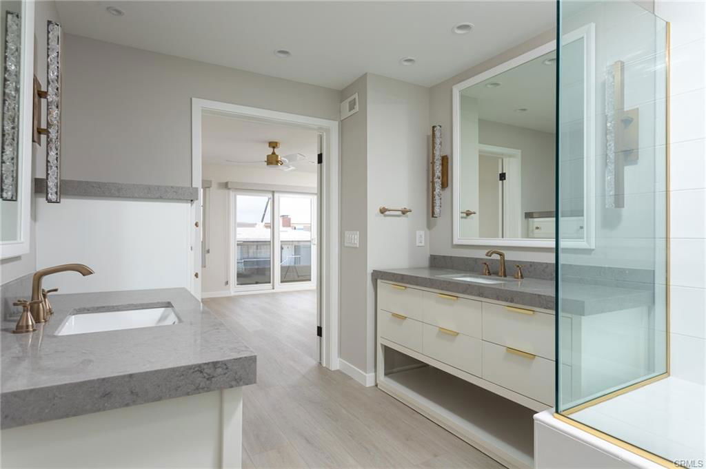 Foto principal - 2520 Seaview Ave