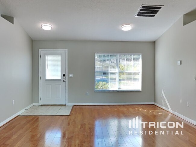 Foto del edificio - 128 Bud Hollow Dr
