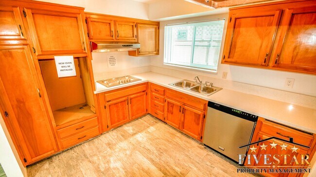 Foto del edificio - 2816 Occidental St