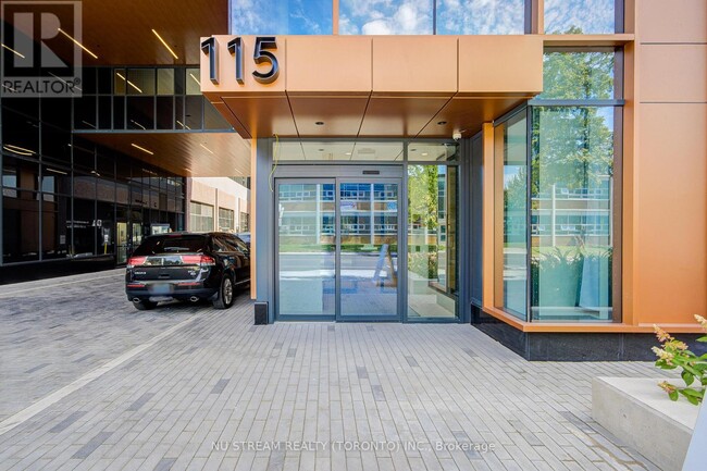 Photo du bâtiment - 115-115 Denison Ave