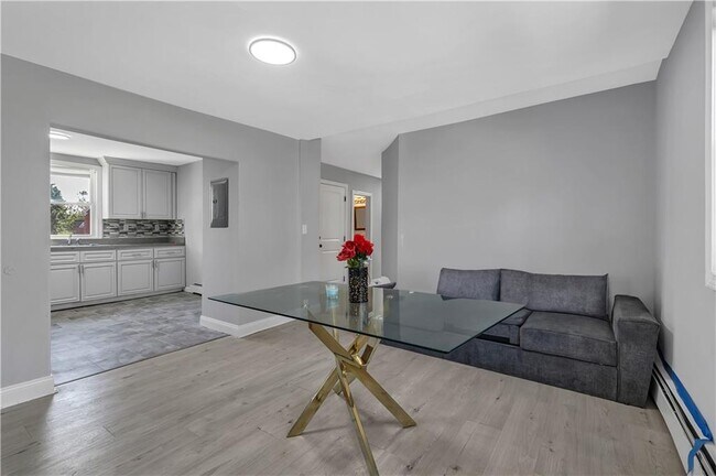 Foto del edificio - 260 Amherst St