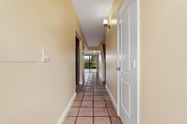 Foto del edificio - 4651 NW 90th Ave