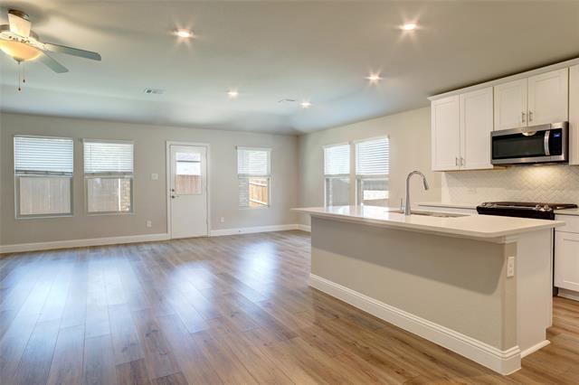 Foto del edificio - 1506 Ironwood Wy