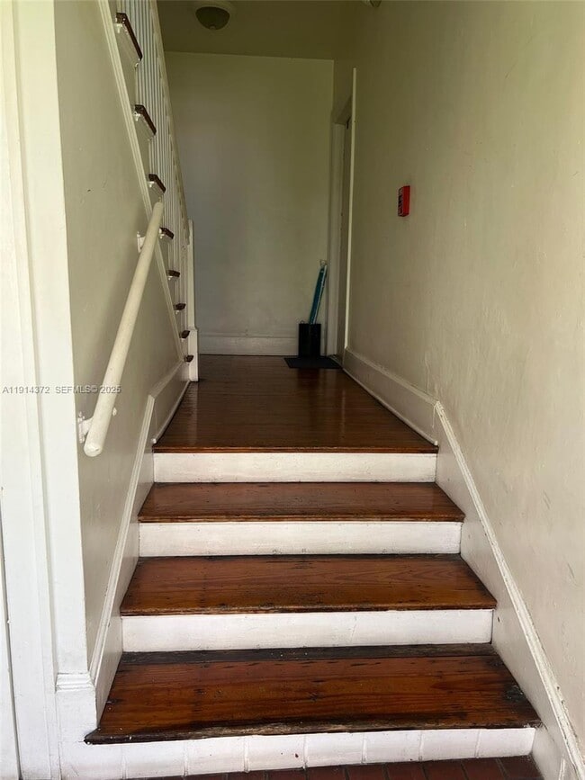 Foto del edificio - 754 Meridian Ave