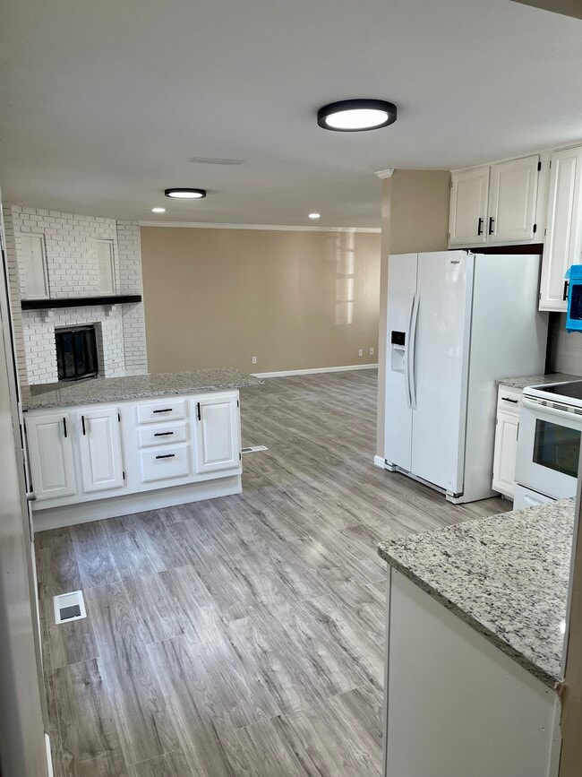 Foto del edificio - 4006 SW 33rd Terrace
