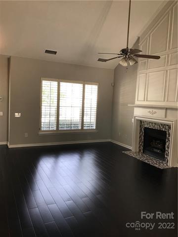 Building Photo - 6817 Beverly Springs Dr