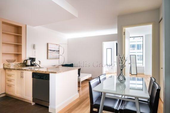Foto del edificio - 2 bedroom in NEW YORK NY 10005