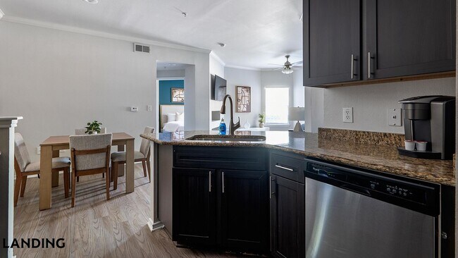 Foto del edificio - 3400 Ranch Rd 620 S