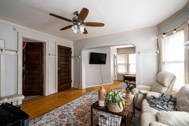 Foto del edificio - 2971 N Murray Ave