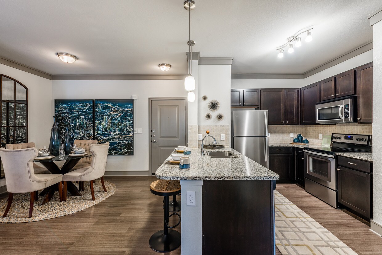 Cortland Vue Kingsland Apartments Houston, TX