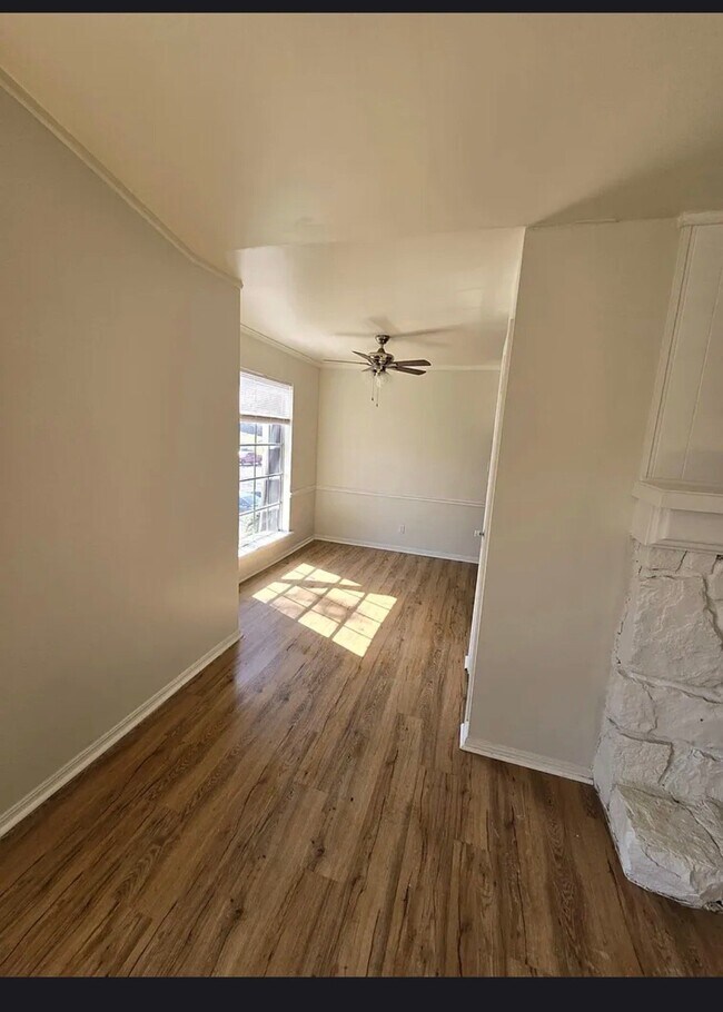 Foto del edificio - 6709 S Richmond Ave