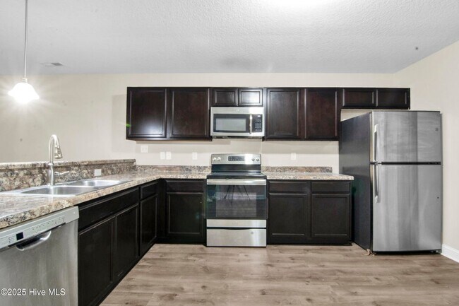 Foto del edificio - 101 W Murrow Ln