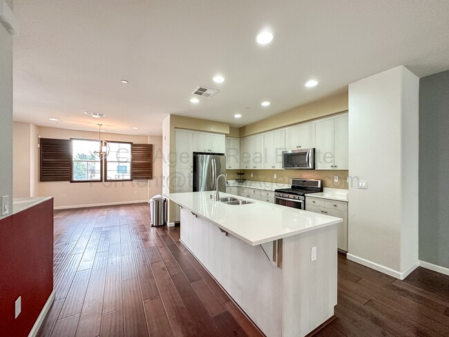 Photo - 1701 Maritime Way Townhome