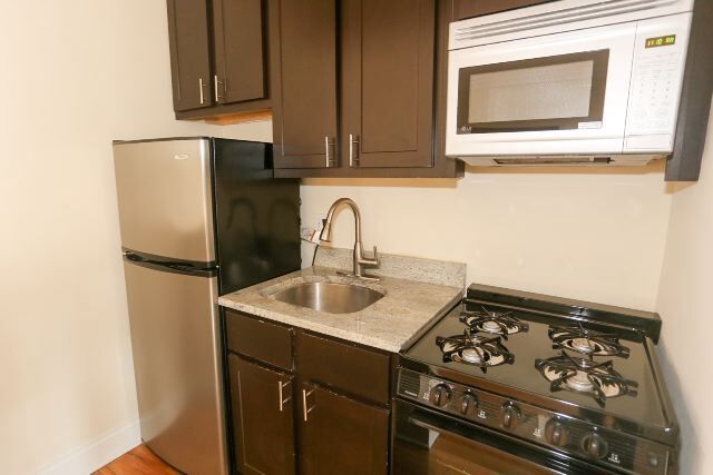 Foto del edificio - 4644 N Paulina St