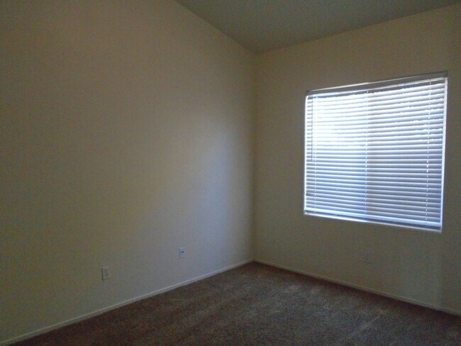 Building Photo - MOVE IN SPECIAL! $2875.00 MOVES YOU IN!   ...