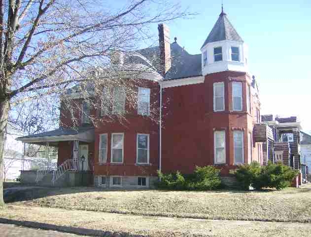 Primary Photo - 501 S Grand Ave