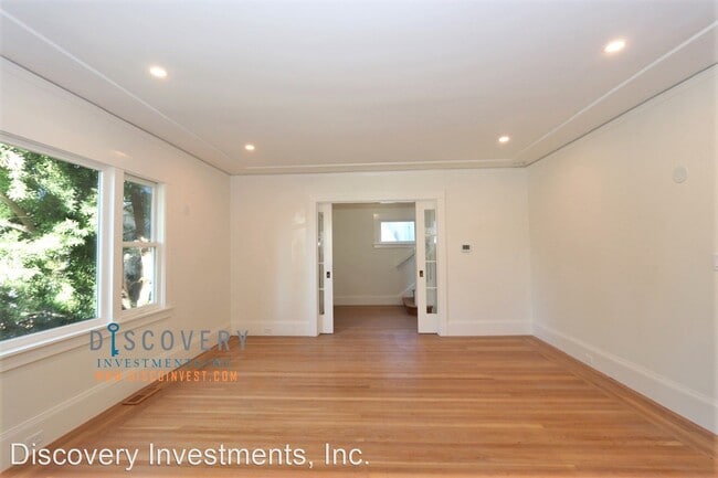 Building Photo - 4 br, 2 bath House - 1417 Oxford St. #1