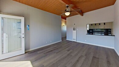 Building Photo - 2325 Kansas Ave