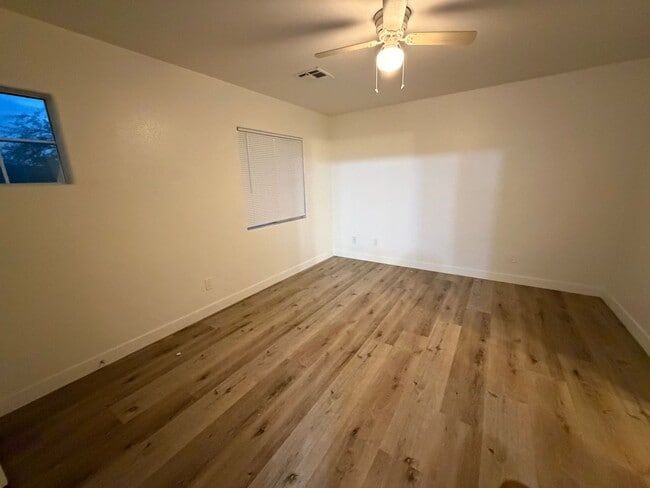 Foto del edificio - Mountain's Edge 3 Bed 3.5 Bath home in the Southwest. 1 Bed downstairs!